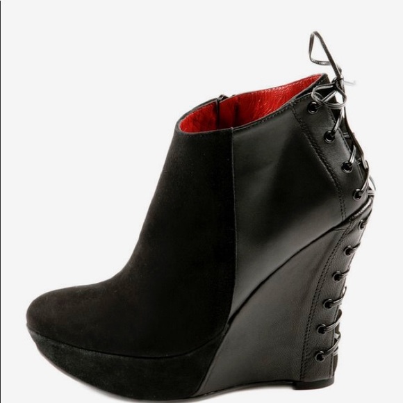 L’estrosa Madge Wedge Corset Booties size 8M - Picture 6 of 6